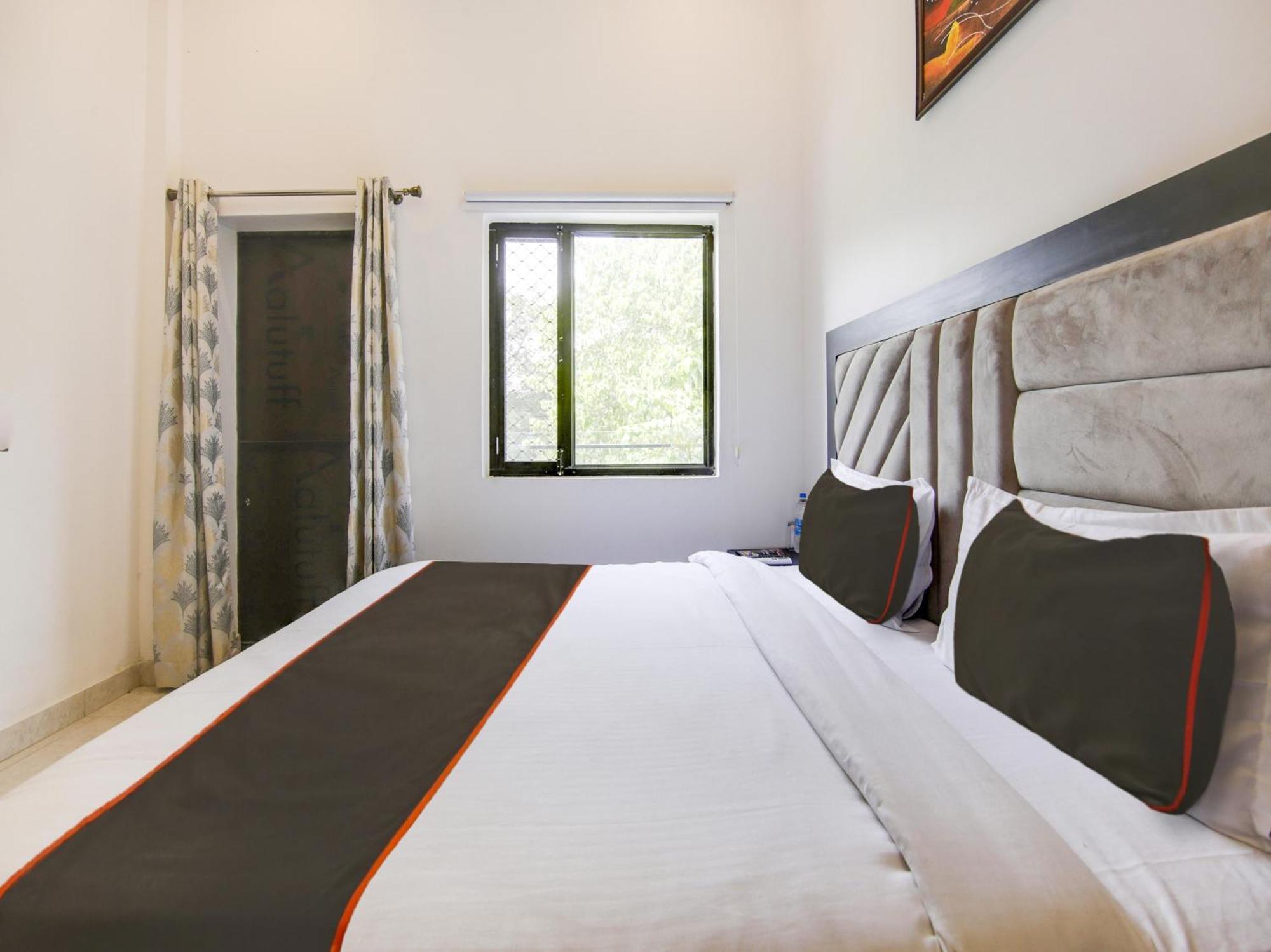 The Nines Hotel & Restro ไนนิตาล ภายนอก รูปภาพ